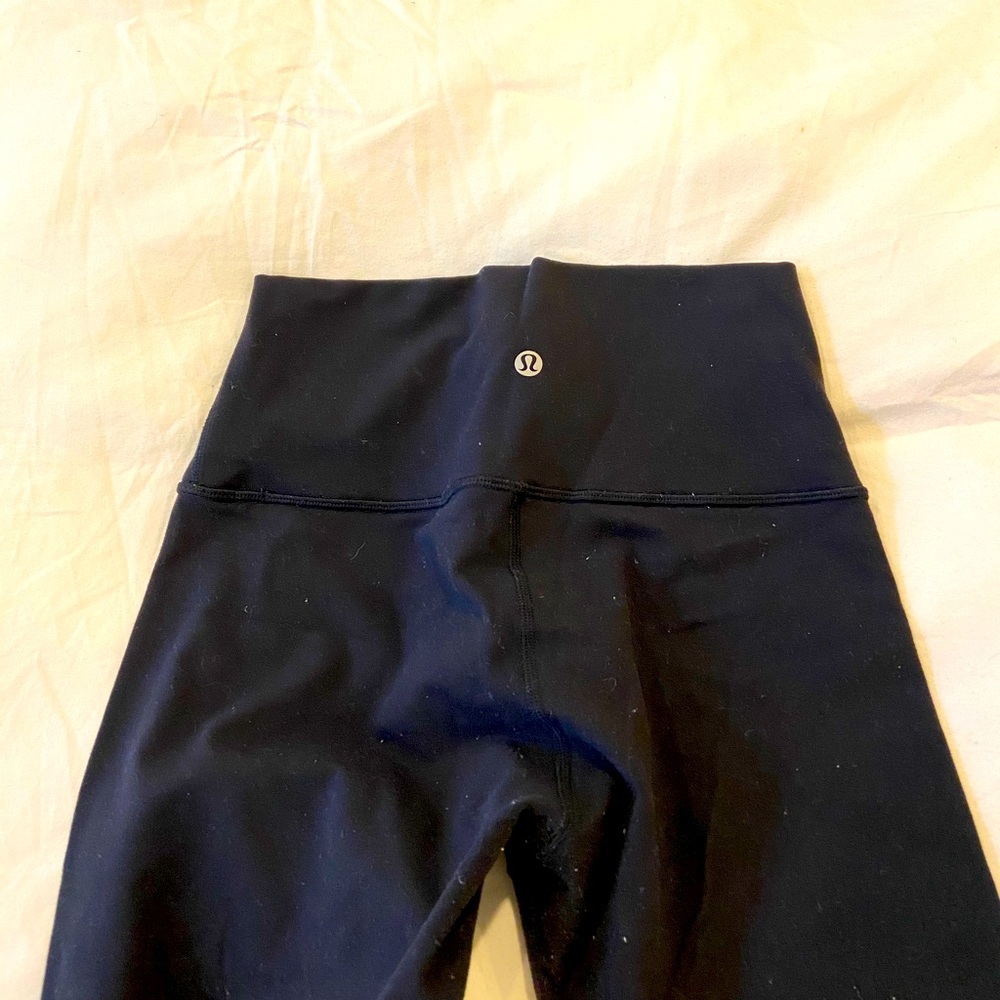 Lululemon Size 6 Wunder Unders